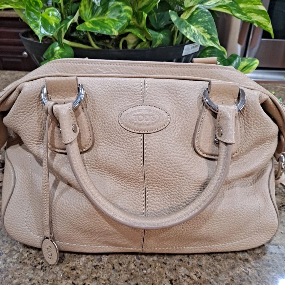 Tod's Tan Leather Satchel - Picture 2 of 11